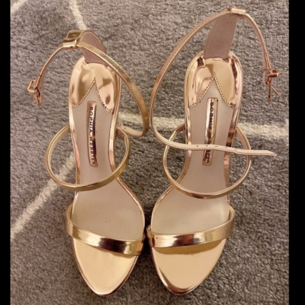 Sophia Webster Gold Strappy Heels with crystals encrusted heels. Sz 38.5